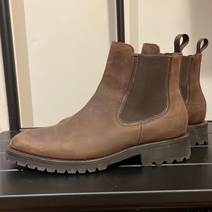 THURSDAY BOOT CO. MENS CHELSEA BOOT IN BROWN